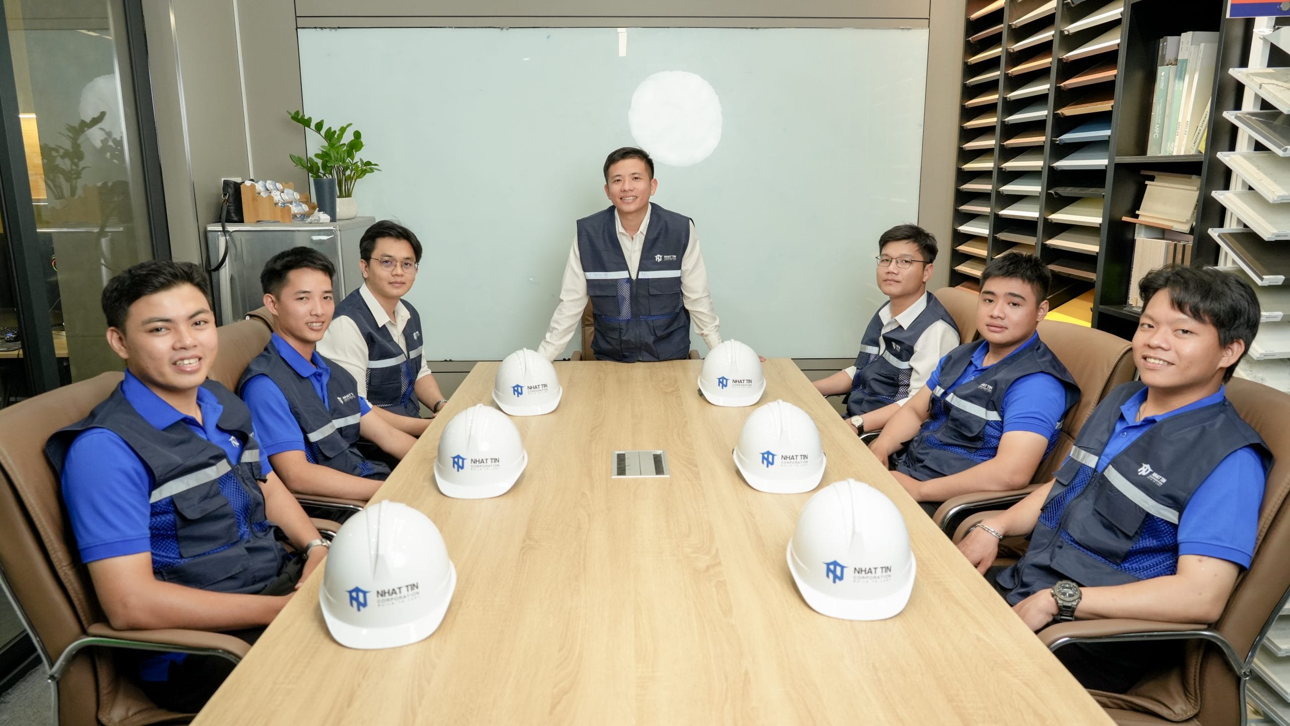 Đội ngũ kỹ sư xây dựng của Nhất Tín