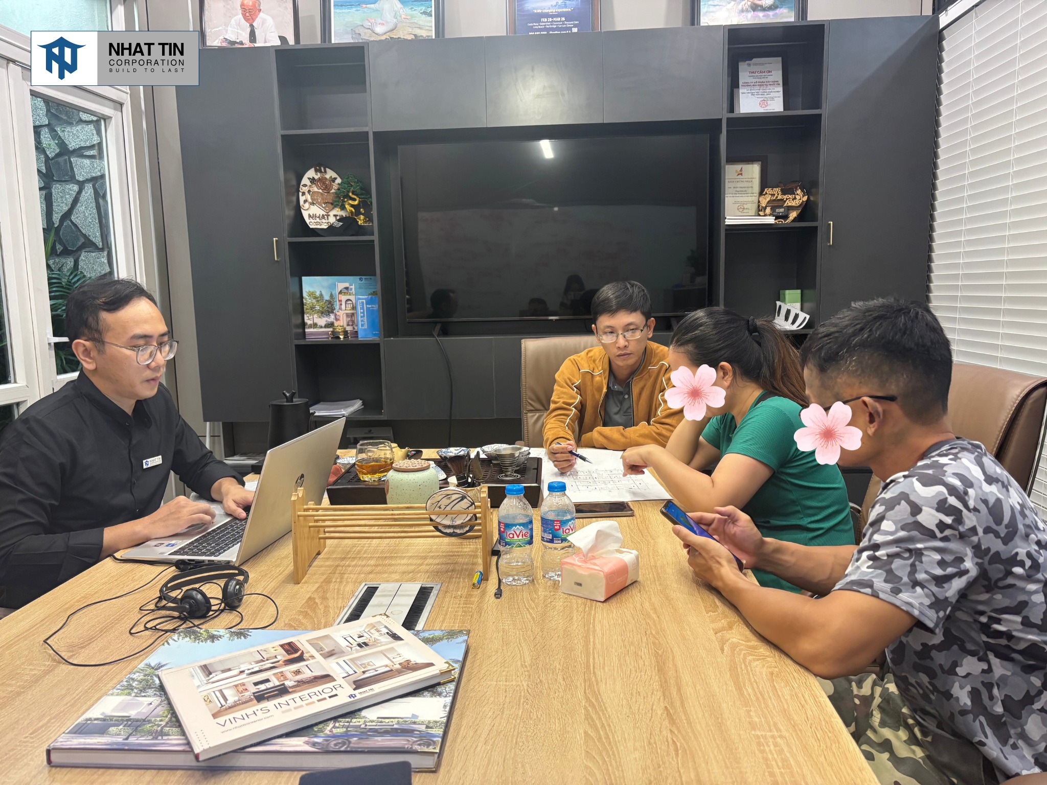 Nhất Tín luôn sẵn sàng lắng nghe và mang đến cho khách hàng những giải pháp thiết kế tối ưu