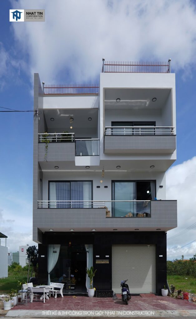 Công trình nhà phố 3 tầng hiện đại kết hợp với cơ sở kinh doanh tại Quy Nhơn – T’s House