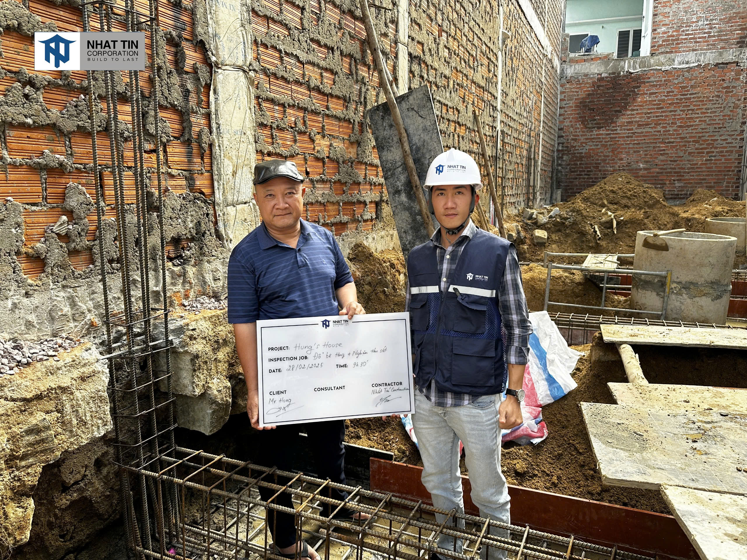 Công tác nghiệm thu cùng Chủ đầu tư và Tư vấn giám sát trước khi bắt tay vào thi công. 